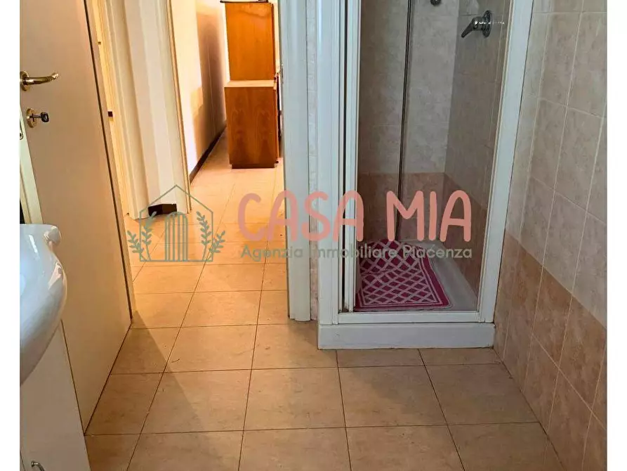 Immagine 23 di Appartamento in vendita  in via roma a Agazzano