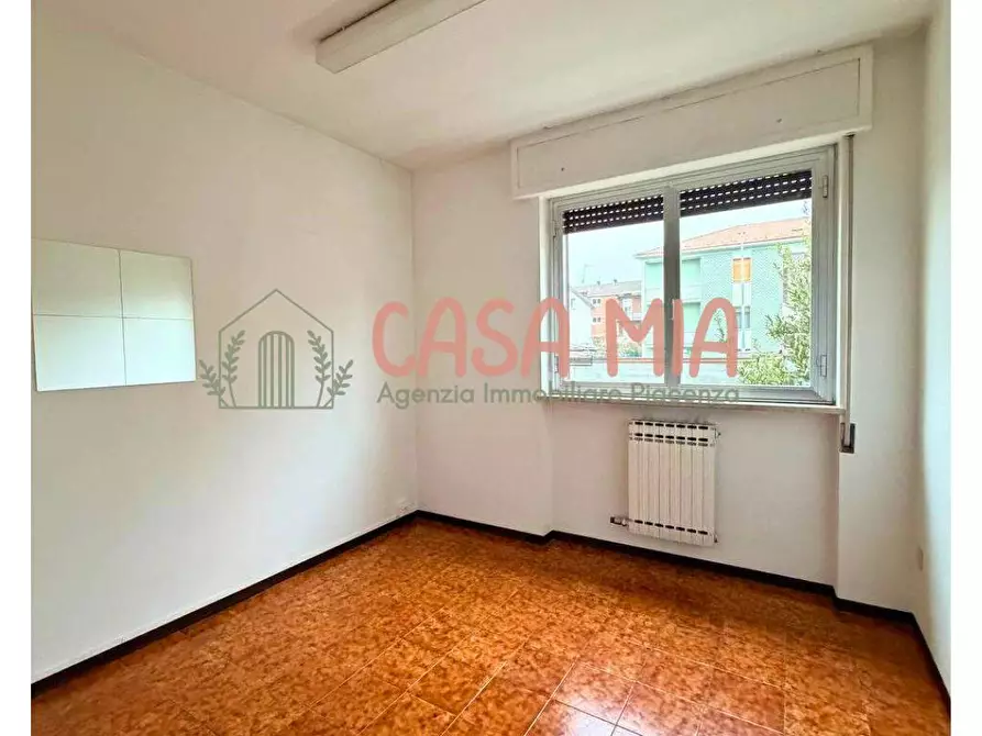 Immagine 10 di Appartamento in vendita  in Via  Alicata a Agazzano