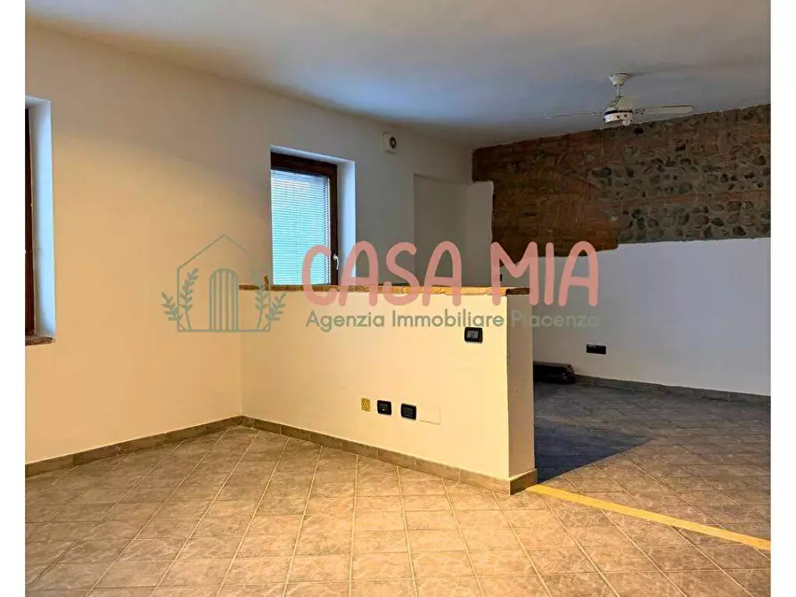 Immagine 3 di Appartamento in vendita  in via agazzano a Agazzano