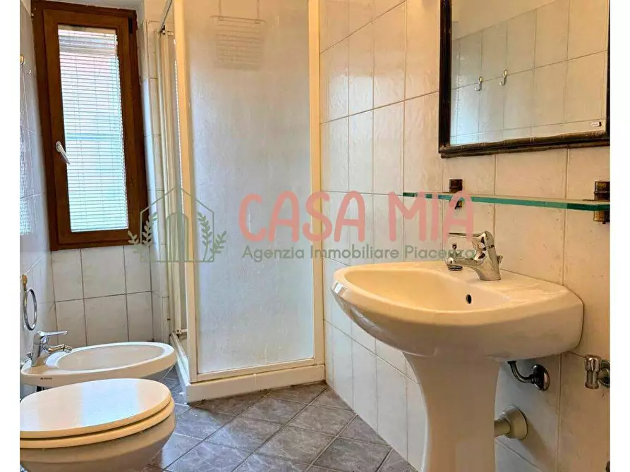 Immagine 21 di Appartamento in vendita  in via agazzano a Agazzano