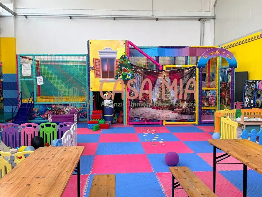 Immagine 18 di Attività commerciale in vendita  in Via Bolzano a Agazzano