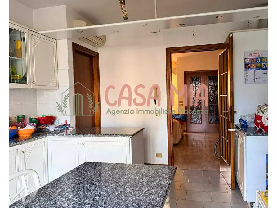 Immagine 10 di Villetta a schiera in vendita  in Via Castello chiapponi a Agazzano