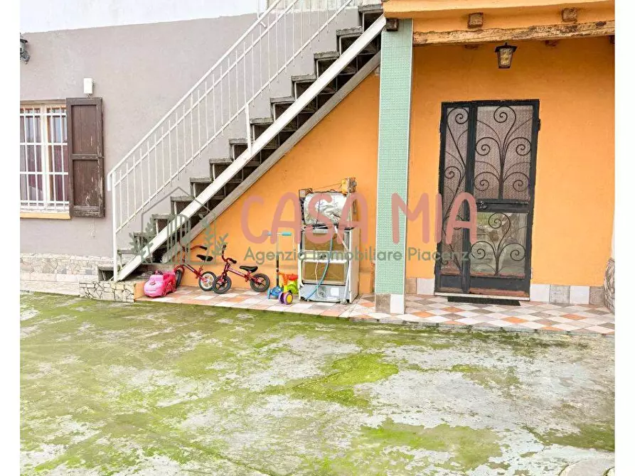 Immagine 8 di Casa indipendente in vendita  in Strada Farnesiana a Piacenza