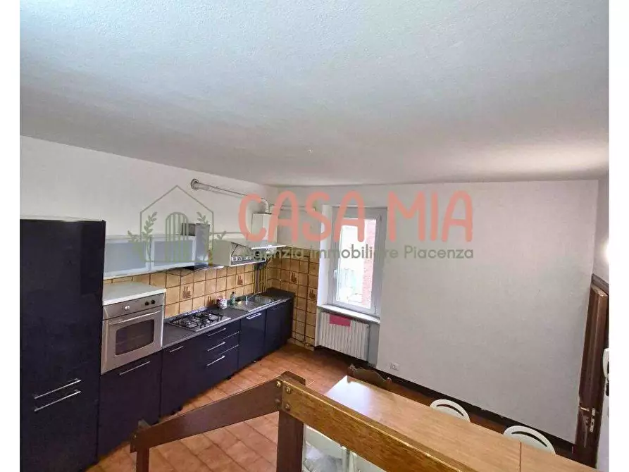 Immagine 8 di Appartamento in vendita  in VIA CRETA a Agazzano