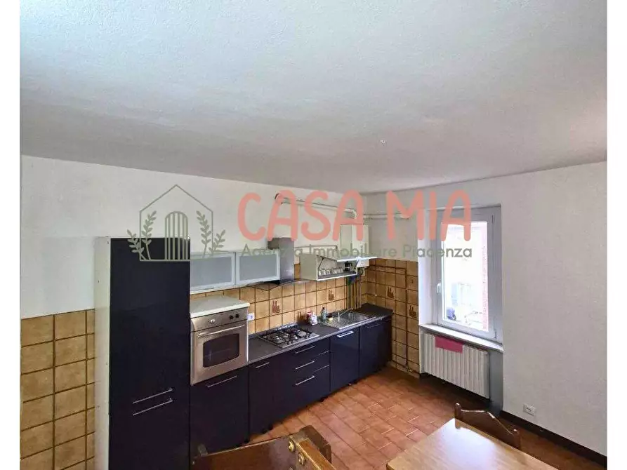 Immagine 10 di Appartamento in vendita  in VIA CRETA a Agazzano