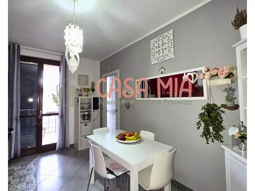 Immagine 11 di Appartamento in vendita  in VIA RISORGIMENTO a Agazzano