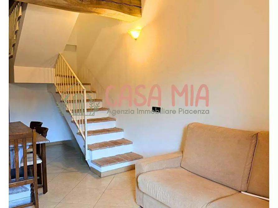 Immagine 9 di Casa semindipendente in vendita  in Località Castel Mantova a Agazzano