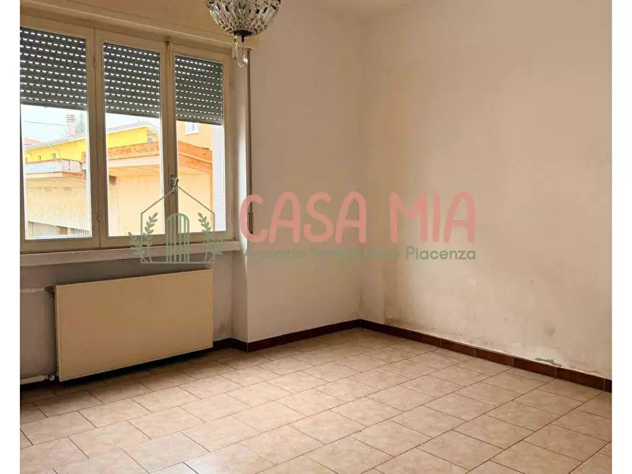 Immagine 3 di Appartamento in vendita  in Via mazzini a Agazzano