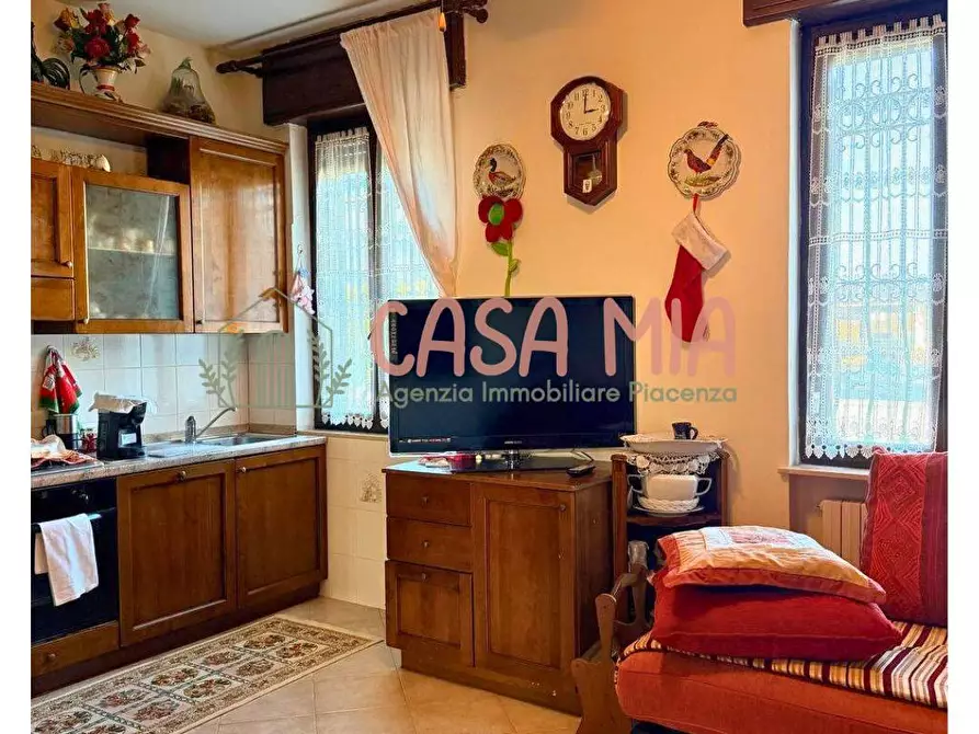 Immagine 8 di Appartamento in vendita  in Via Franco Severi a Podenzano