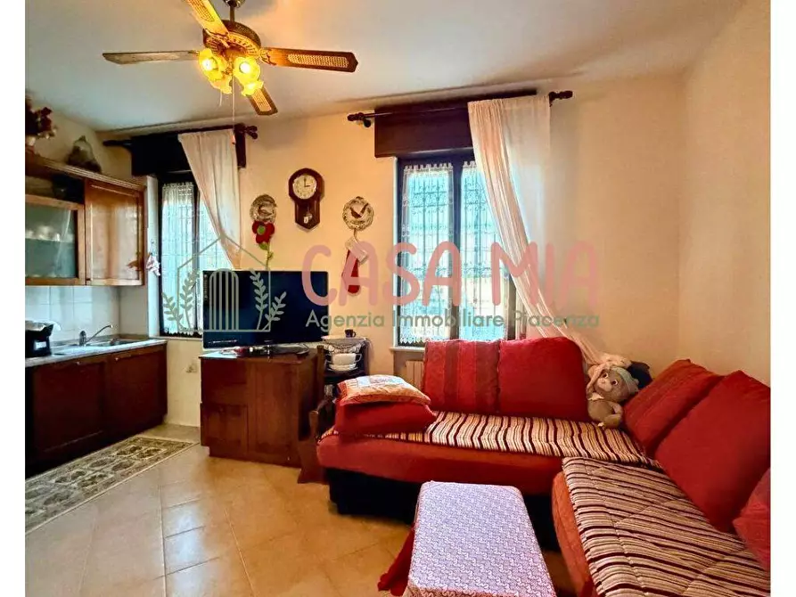 Immagine 9 di Appartamento in vendita  in Via Franco Severi a Podenzano