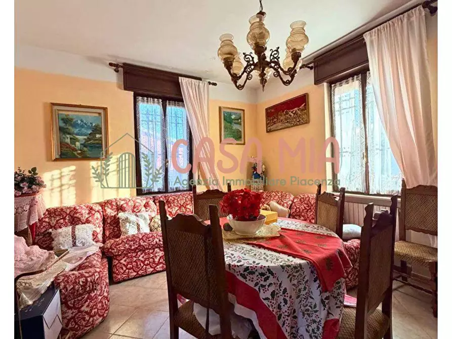 Immagine 11 di Appartamento in vendita  in Via Franco Severi a Podenzano