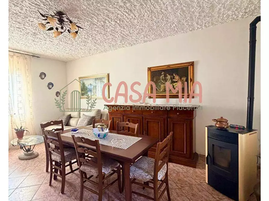 Immagine 11 di Casa semindipendente in vendita  in località poggetto 8 a Agazzano