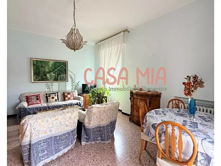 Immagine 5 di Appartamento in vendita  in VIA ALESSANDRIA a Piacenza