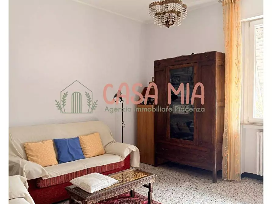 Immagine 7 di Appartamento in vendita  in VIA ALESSANDRIA a Piacenza