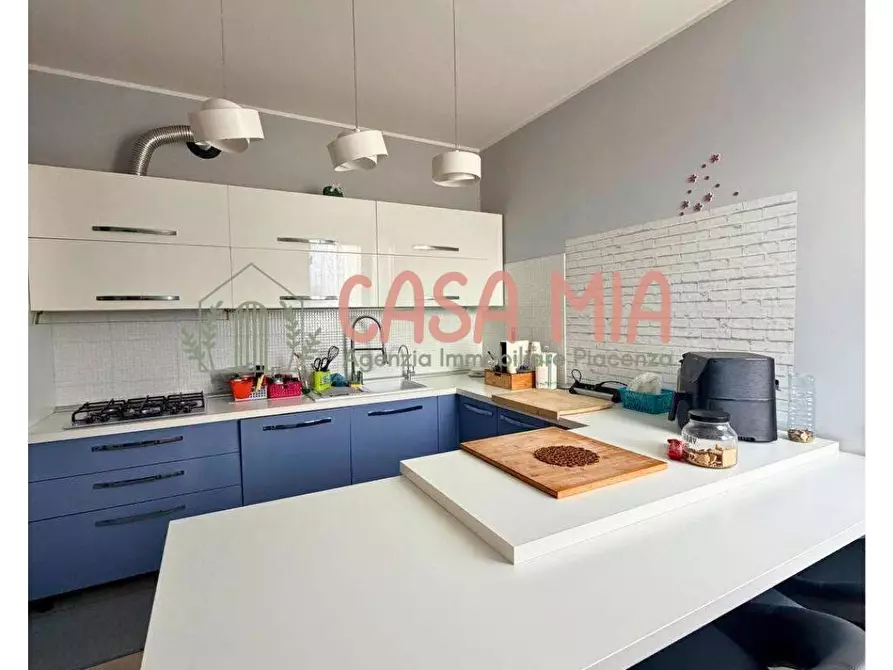 Immagine 9 di Casa semindipendente in vendita  in località Bossina a Agazzano