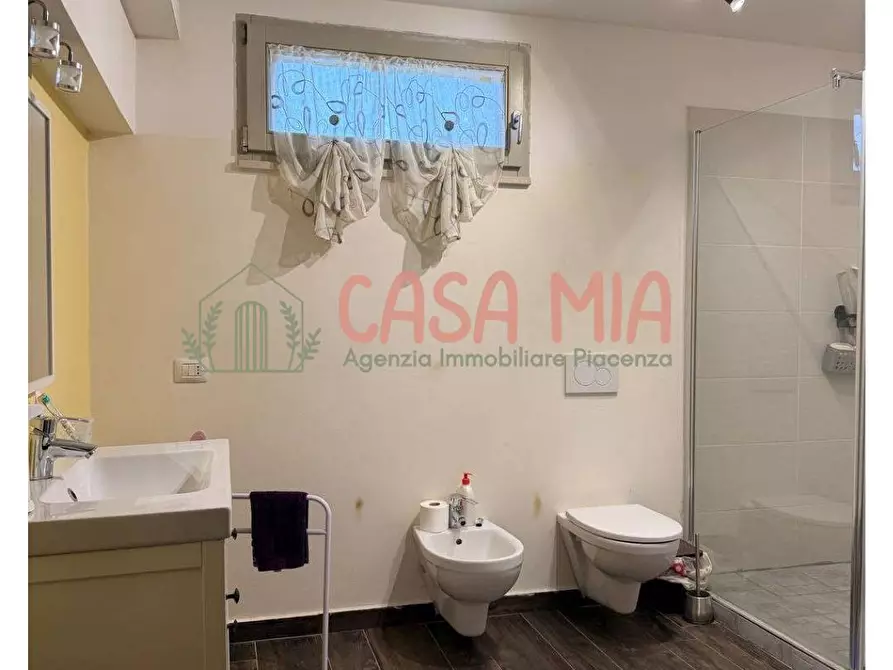 Immagine 26 di Casa semindipendente in vendita  in località Bossina a Agazzano