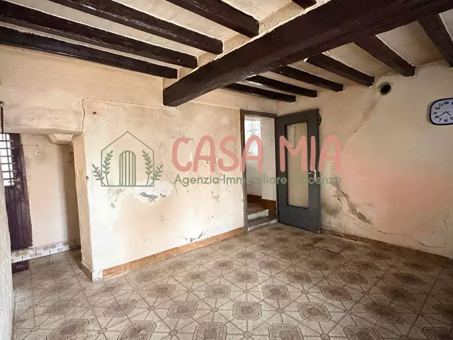 Immagine 1 di Casa semindipendente in vendita  in Via Case Chiesa a Agazzano