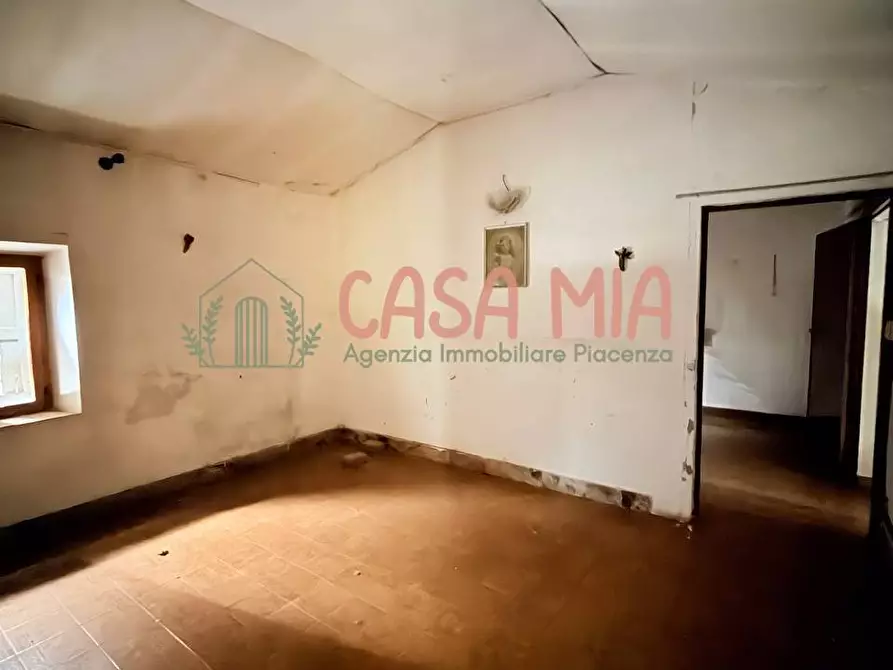 Immagine 2 di Casa semindipendente in vendita  in Via Case Chiesa a Agazzano