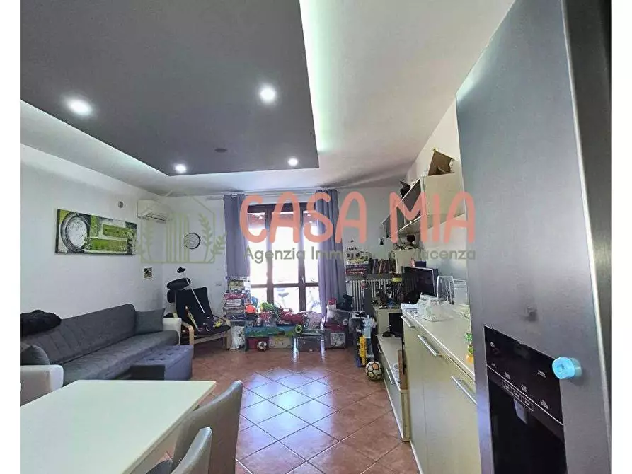 Immagine 9 di Appartamento in vendita  in VIA MALVICINO a Agazzano