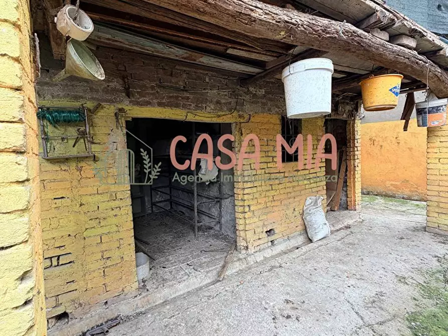 Immagine 19 di Casa semindipendente in vendita  in Via Case Chiesa a Agazzano