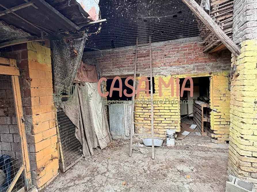 Immagine 20 di Casa semindipendente in vendita  in Via Case Chiesa a Agazzano