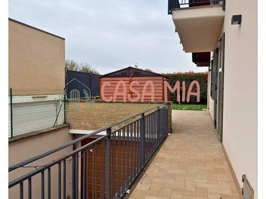 Immagine 6 di Villa in vendita  in Via Madre Teresa Di calcutta a Agazzano
