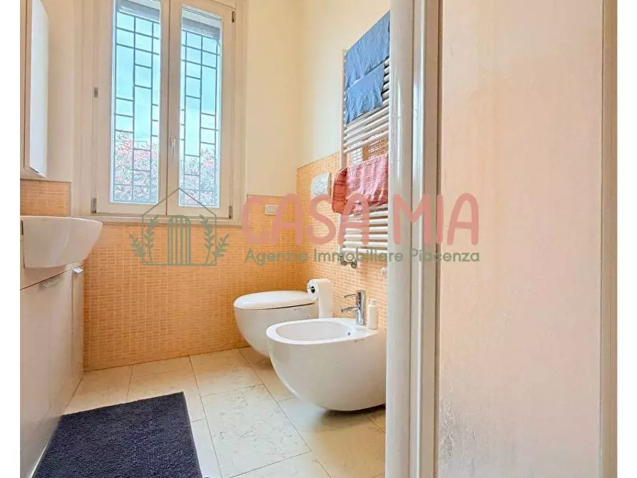 Immagine 36 di Villa in vendita  in Via Madre Teresa Di calcutta a Agazzano