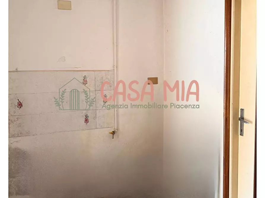 Immagine 10 di Casa semindipendente in vendita  in Via Santimento a Agazzano