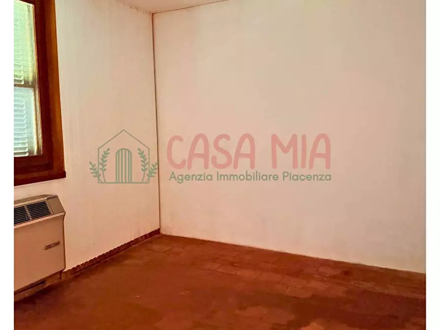 Immagine 13 di Casa semindipendente in vendita  in Via Santimento a Agazzano