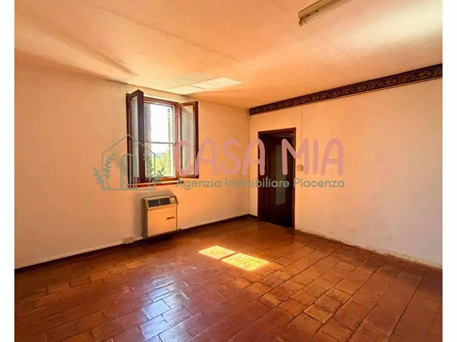 Immagine 16 di Casa semindipendente in vendita  in Via Santimento a Agazzano