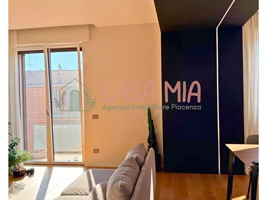 Immagine 3 di Appartamento in vendita  in Via pietro cella a Piacenza