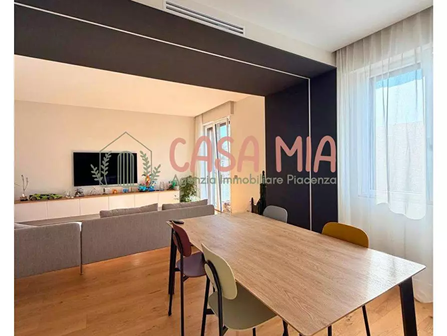 Immagine 8 di Appartamento in vendita  in Via pietro cella a Piacenza