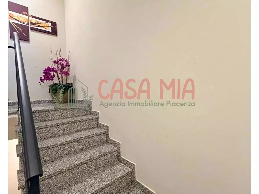 Immagine 4 di Appartamento in vendita  in Via Guareschi a Agazzano