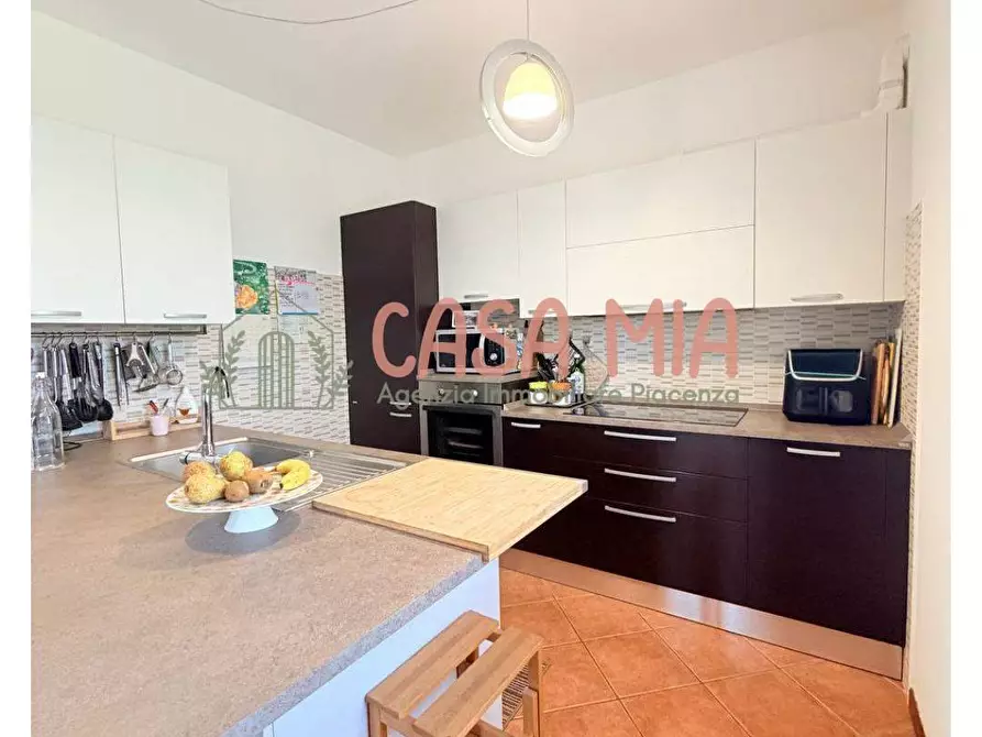 Immagine 18 di Appartamento in vendita  in Via Guareschi a Agazzano