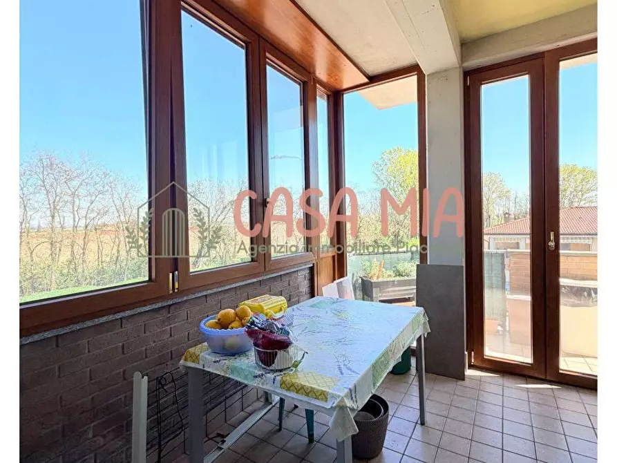 Immagine 20 di Appartamento in vendita  in Via Guareschi a Agazzano