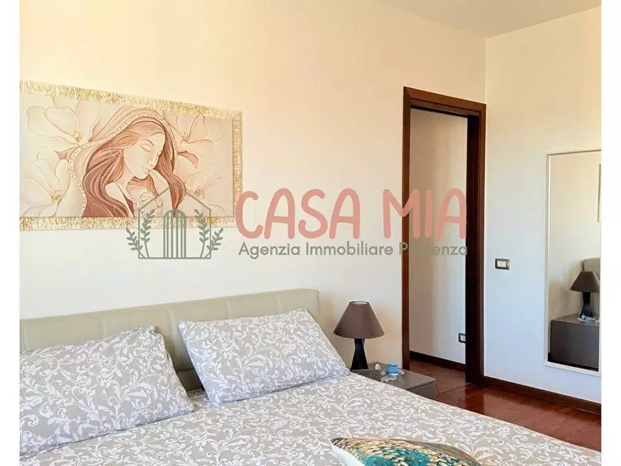 Immagine 26 di Appartamento in vendita  in Via Guareschi a Agazzano