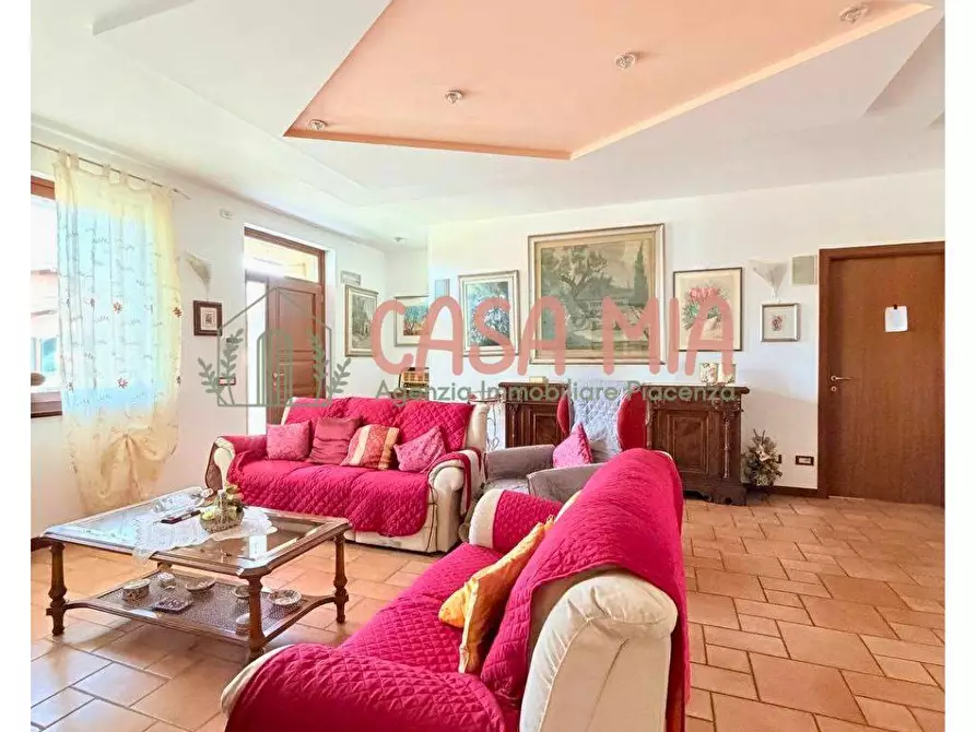 Immagine 9 di Casa semindipendente in vendita  in VIA ROMA a Agazzano