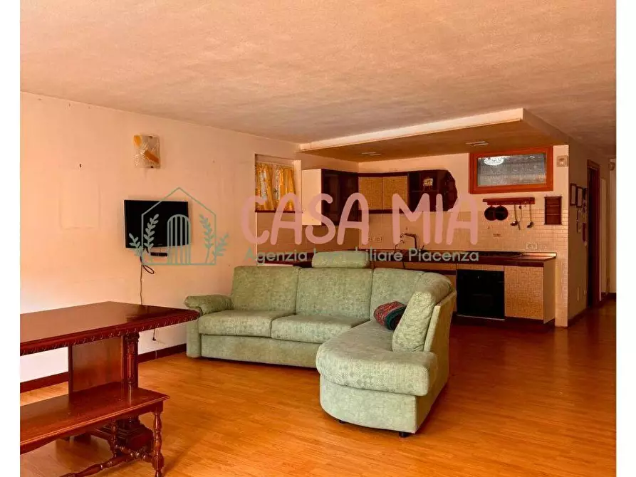 Immagine 23 di Casa semindipendente in vendita  in VIA ROMA a Agazzano