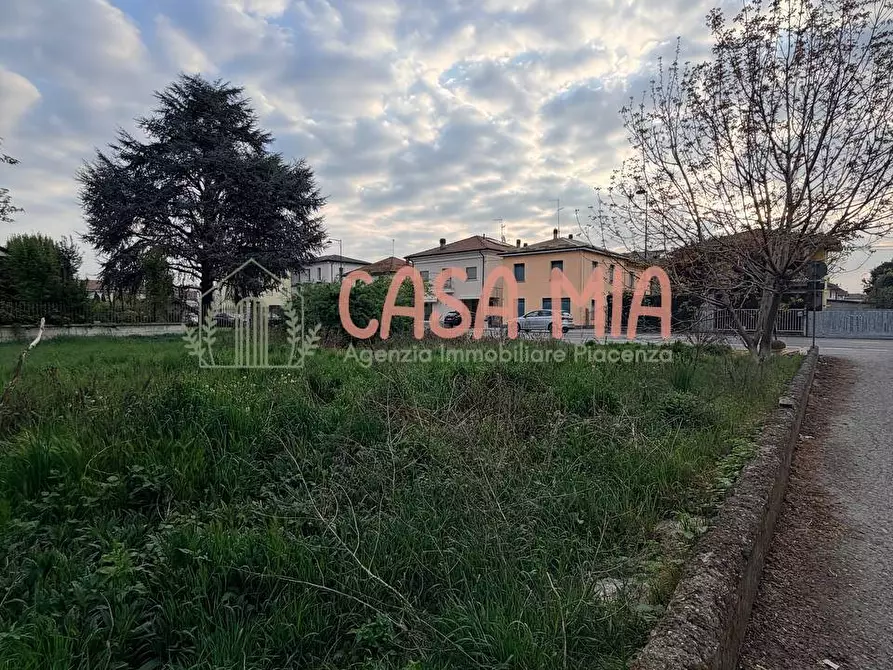 Immagine 3 di Terreno residenziale in vendita  in via agazzano a Agazzano