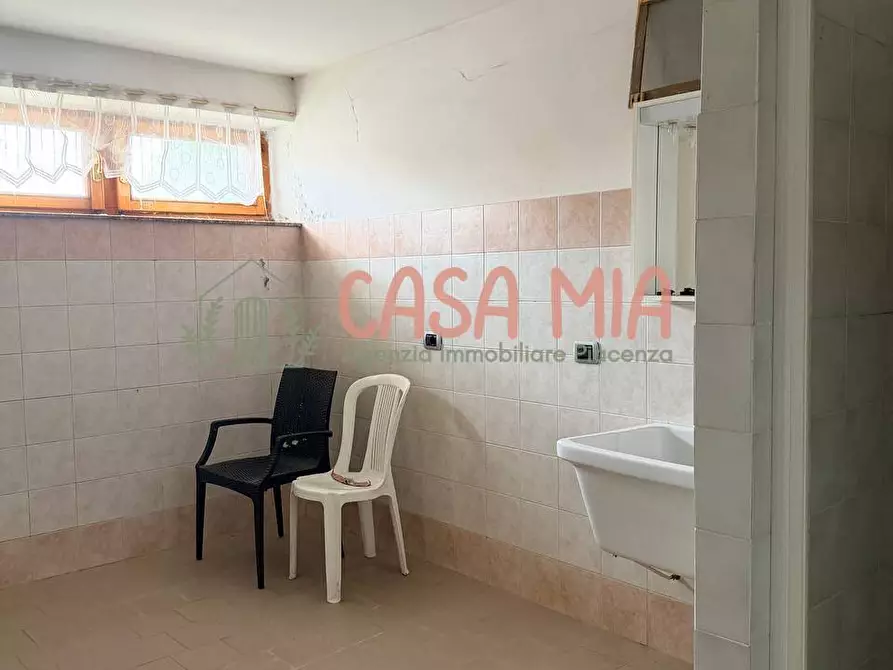 Immagine 16 di Appartamento in vendita  in Via Roma a Agazzano