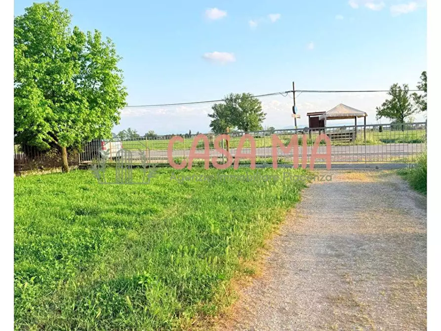 Immagine 6 di Casa semindipendente in vendita  in loalità zerbione a Agazzano