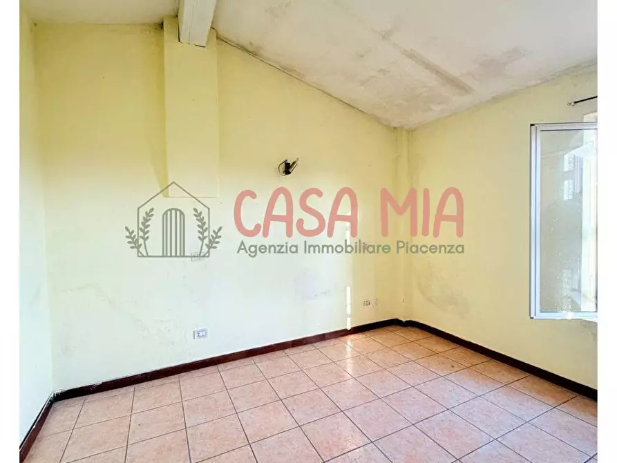 Immagine 15 di Casa semindipendente in vendita  in loalità zerbione a Agazzano