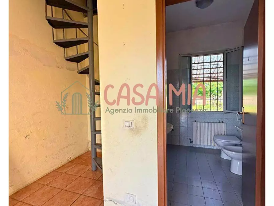 Immagine 25 di Casa semindipendente in vendita  in loalità zerbione a Agazzano