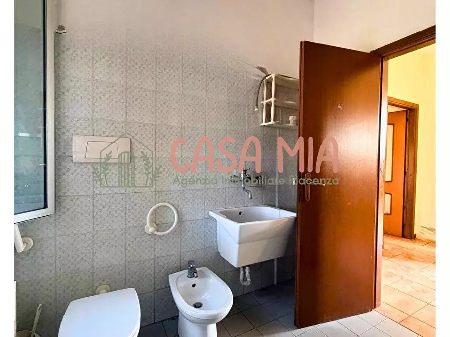 Immagine 27 di Casa semindipendente in vendita  in loalità zerbione a Agazzano