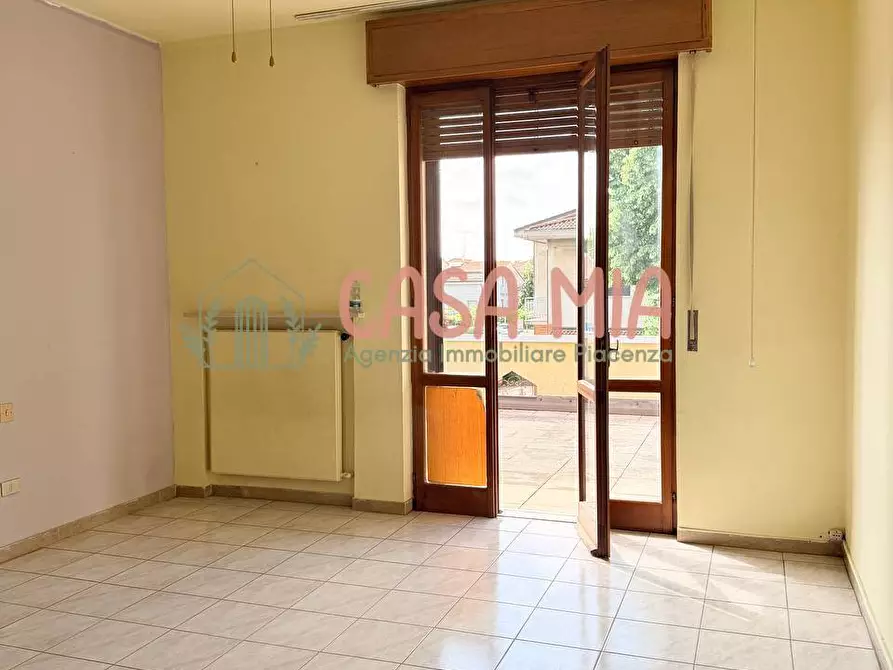 Immagine 3 di Appartamento in vendita  in via XXV Aprile a Agazzano