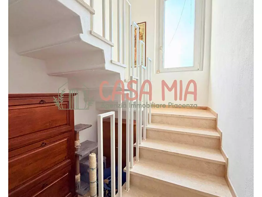 Immagine 16 di Casa semindipendente in vendita  in Via Case chiesa a Agazzano