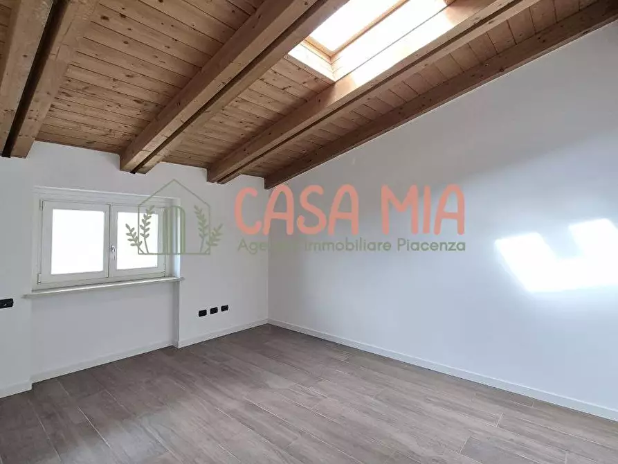 Immagine 36 di Appartamento in vendita  in STRADA DELLA VEGGIOLETTA a Piacenza