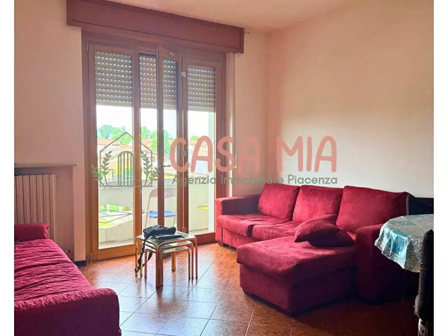 Immagine 1 di Appartamento in vendita  in Via Libertà a Agazzano