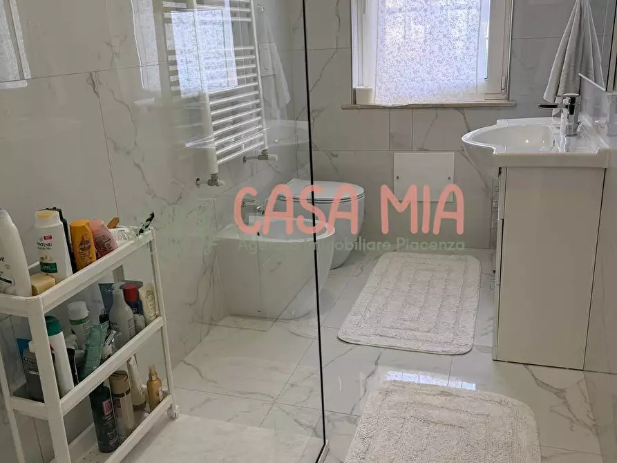 Immagine 22 di Appartamento in vendita  in Via fabbri a Piacenza