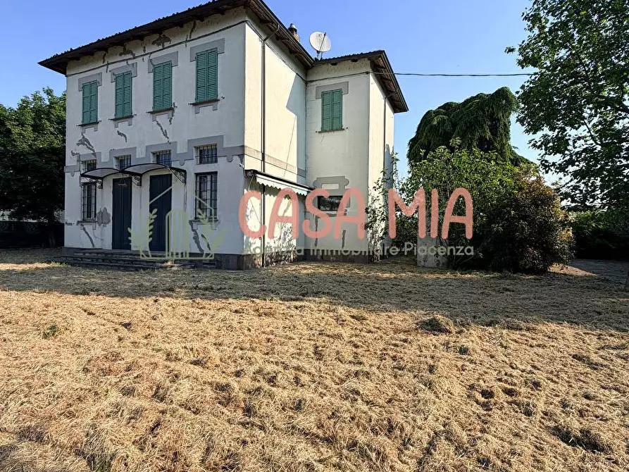 Immagine 5 di Villa in vendita  in Località incrociata a Agazzano